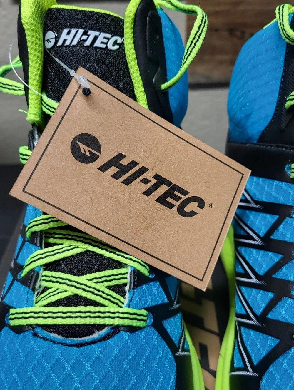 *NEW* Hi-Tec Demolisher Mid Men's Hiking Boots Black/Atomic Blue/Yellow Size 9.5